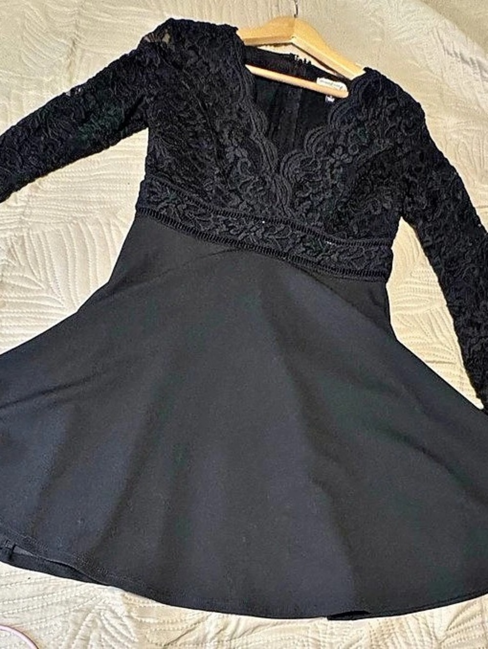 Xtraordinary Black Lace Mini Dress Size 9 Like New